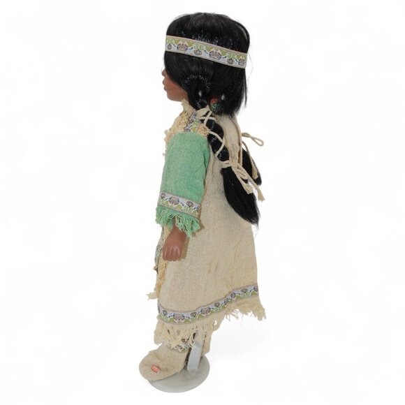 Native American-Inspired Porcelain Doll W/ Beaded Accessories Dreamcatcher & Bra - Picture 3 of 13